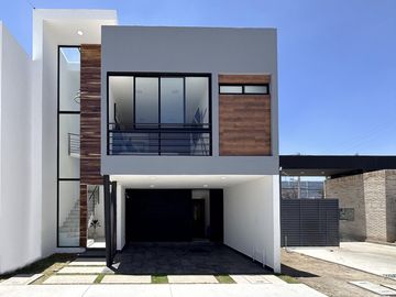 CASAS EN VENTA EN FRACCIONAMIENTO CORTIJO DE ZAVALETA, ZONA CALZADA ZAVALETA Y RECTA A CHOLULA