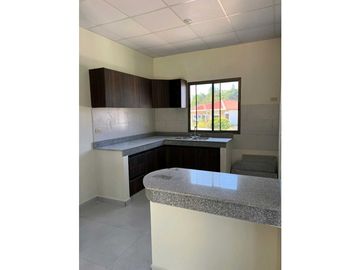 SE VENDE CASA EN SANTIAGO