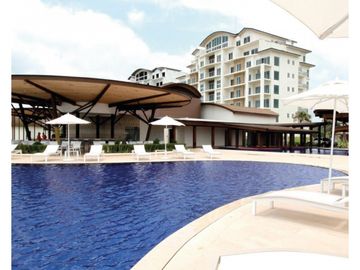Venta de apartamento en Playa Escondida, Lake View