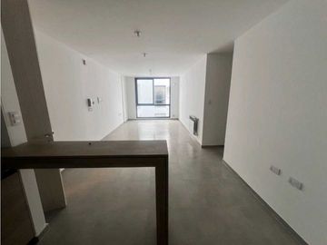 Oportunidad a estrenar dpto a pasos peatonal un.dorm  cochera