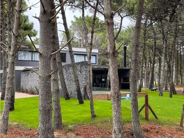 CASA EN VENTA y ALQUILER VILLAROBLES BRISAS 498