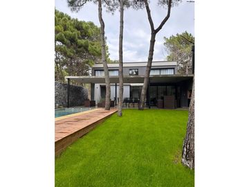CASA EN VENTA y ALQUILER VILLAROBLES BRISAS 498