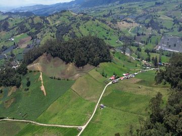 🌄 ¡Extraordinaria Finca En Sibaté! | 8 Fanegadas Con Vista Panorámica | A 1 Km Del Peaje