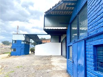 Venta de Nave Industrial, Comercial o Logítica en Cuenca 2510m²