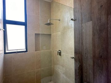 OLIVIA || EXCELENTE RESIDENCIA EN VENTA O RENTA DE GRAN TAMAÑO MUY BIEN UBICADA AL NORTE DE LA CIUDAD DE MERIDA EN CONKAL, EN PRIVADA EXCLUSIVA