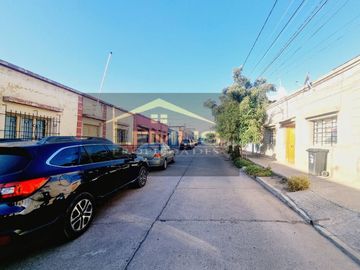 SE VENDE CASA CON AMPLIO TERRENO EN SECTOR DE CENTENARIO, LOS ANDES