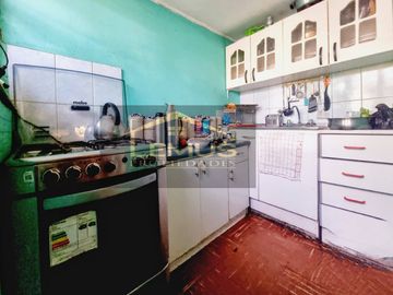 SE VENDE CASA CON AMPLIO TERRENO EN SECTOR DE CENTENARIO, LOS ANDES