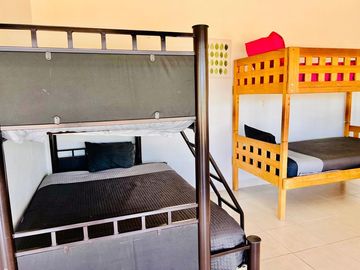 CASA EN VENTA MORELOS CON ALBERCA ESCRITURADA, AMUEBLADA, INFONAVIT JOJUTLA, TEQUESQUITENGO, RENTA VACACIONAL