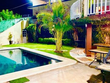 CASA EN VENTA MORELOS CON ALBERCA ESCRITURADA, AMUEBLADA, INFONAVIT JOJUTLA, TEQUESQUITENGO, RENTA VACACIONAL