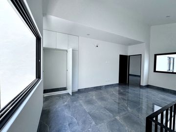 San Alberto con amplio patio