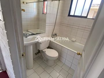 Casa en Venta en Av. Silva Carvallo