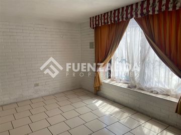 Casa en Venta en Av. Silva Carvallo
