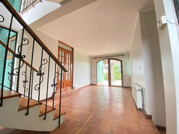 Casa en Venta en Condominio Pie del Mauco