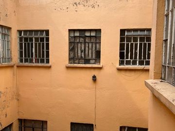 CASA DE DEPARTAMENTOS ENVENTA
