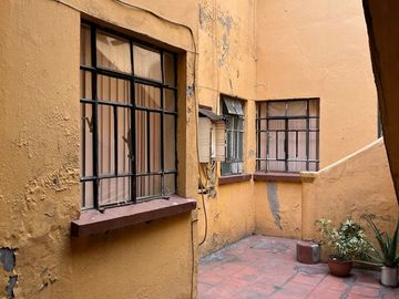 CASA DE DEPARTAMENTOS ENVENTA