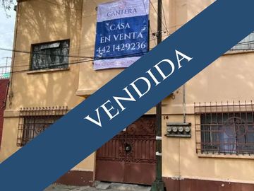 CASA DE DEPARTAMENTOS ENVENTA