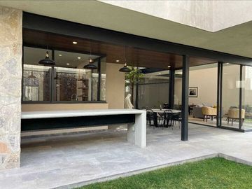 Venta de Casa en Querétaro, Altozano el Nuevo Querétaro, Moderna, Club Deportivo