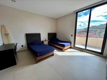 Venta de Casa en Querétaro, Altozano el Nuevo Querétaro, Moderna, Club Deportivo