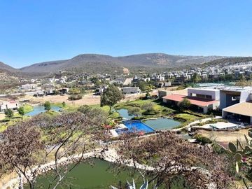 Venta de Casa en Querétaro, Altozano el Nuevo Querétaro, Moderna, Club Deportivo