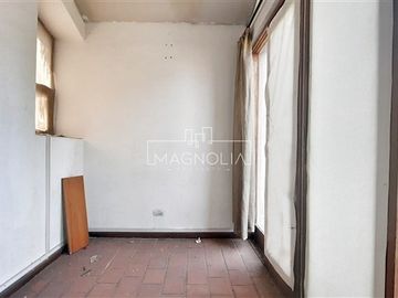 Local Comercial en Venta en a pasos de futuro metro Geronimo de Alderete