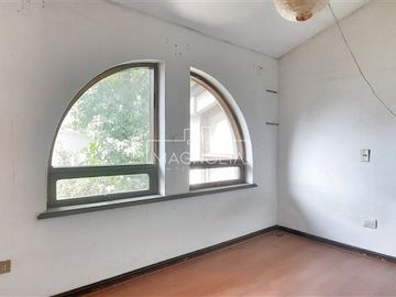 Local Comercial en Venta en a pasos de futuro metro Geronimo de Alderete
