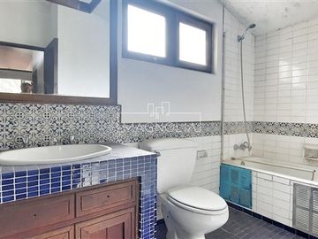 Local Comercial en Venta en a pasos de futuro metro Geronimo de Alderete