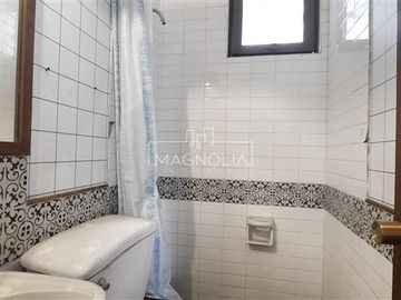 Local Comercial en Venta en a pasos de futuro metro Geronimo de Alderete