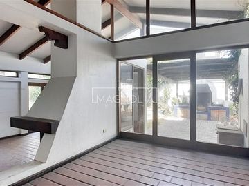 Local Comercial en Venta en a pasos de futuro metro Geronimo de Alderete