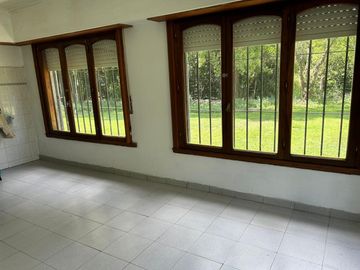 Excelente casa quinta de 1,5 Ha