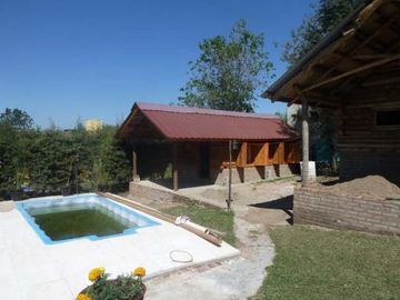 CARLOS PAZ. DUEÑO VENDE CASA + DOS CABAÑAS EN PLAYAS DE ORO.