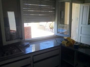Venta inmueble con local
