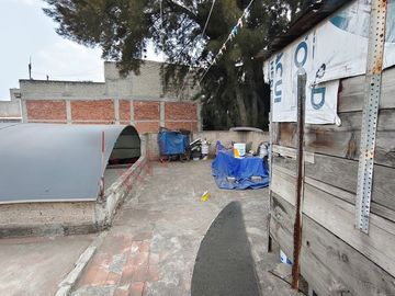 Casa amplia en El Manto, ideal para familias grandes o inversión rentable