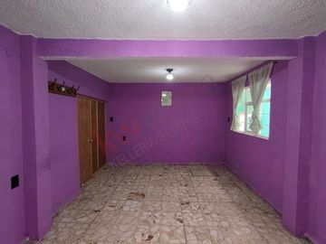 Casa amplia en El Manto, ideal para familias grandes o inversión rentable