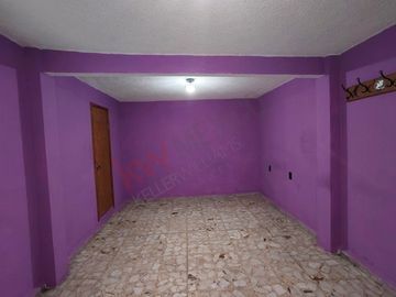 Casa amplia en El Manto, ideal para familias grandes o inversión rentable