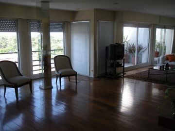 PISO ALTO SOBRE AV LIBERTADOR 4900