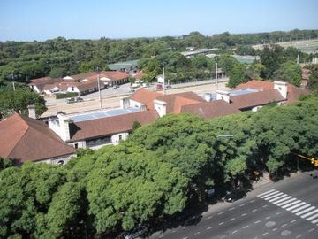 PISO ALTO SOBRE AV LIBERTADOR 4900