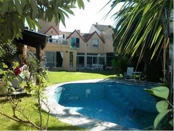 imponente chalet