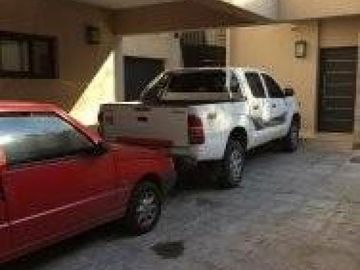 VENDO - ITUZAINGO NORTE CENTRO- CHALET DE 5 AMB.