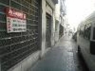 local comercial,salida 2 calles,zona cèntrica, excelente