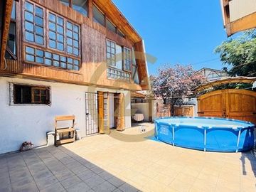 Casa en venta Villa Santa Carolina Macul