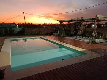 Casa en venta - 3 dormitorios 2 baños - 145mts2 - Countries/B.Cerrado (Escobar)