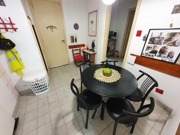 CASA PH - Olivos- 127 m2 Cub y 171 m2 lote a  1 cuadra de maipu , con jardin