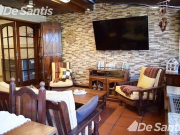 Magnífico chalet 6 ambientes - Impecable estado - Colinas de P. Ramos