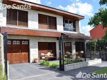 Magnífico chalet 6 ambientes - Impecable estado - Colinas de P. Ramos