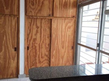 Departamento en venta - 2 Dormitorios 1 Baño - 84Mts2 - Bernal Oeste