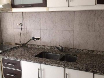 Departamento en venta - 2 Dormitorios 1 Baño - 84Mts2 - Bernal Oeste