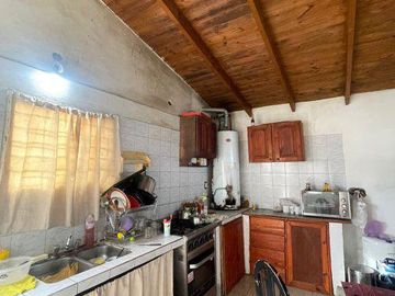 Casa en venta - 3 dormitorios 2 baños - 525mts2 - San Bernardo Del Tuyu