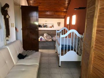 Hermoso chalet 6 ambientes Castelar Norte