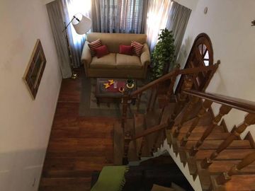 Hermoso chalet 6 ambientes Castelar Norte