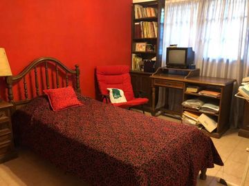 Hermoso chalet 6 ambientes Castelar Norte